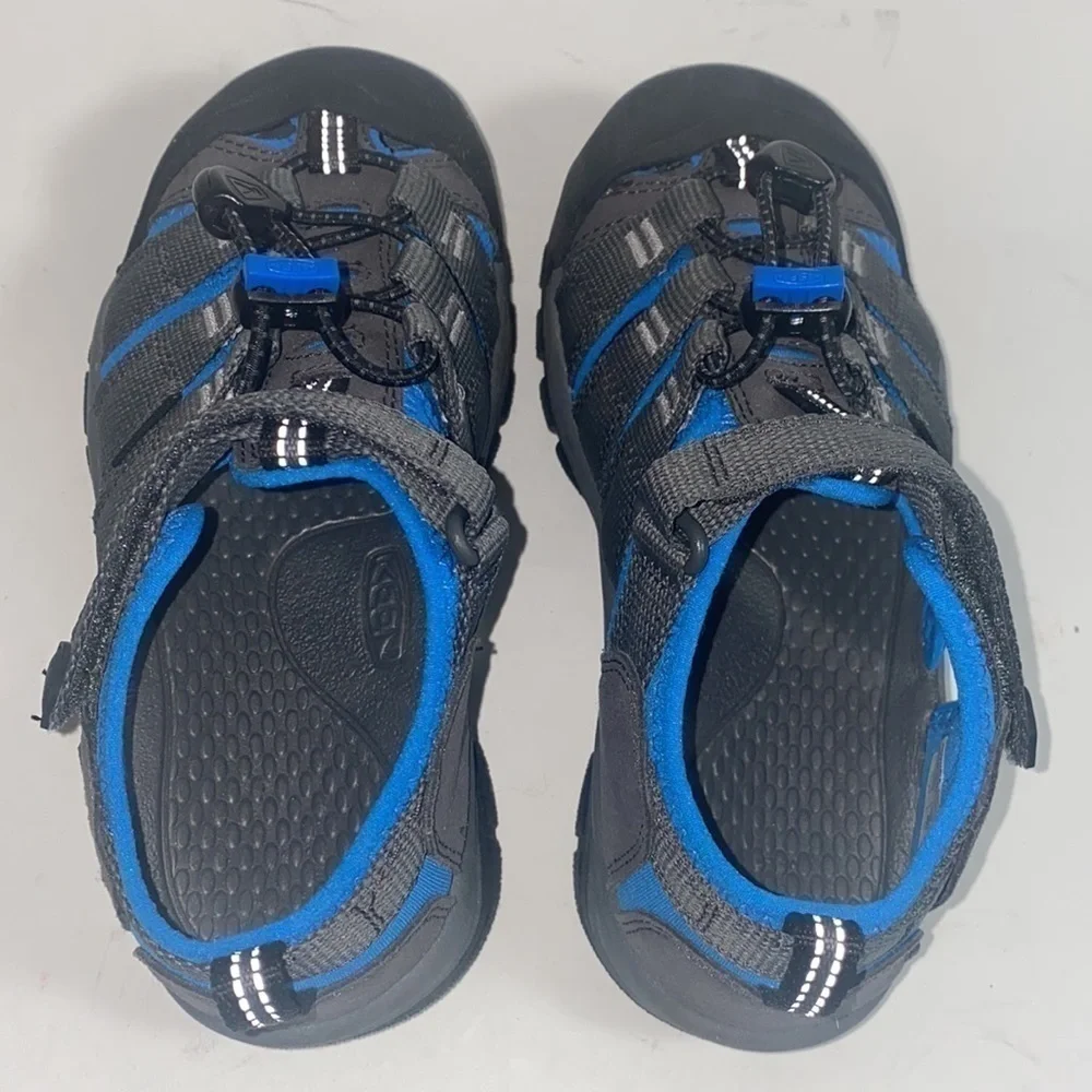 Keen Newport h2 blue and gray hiking water shoe